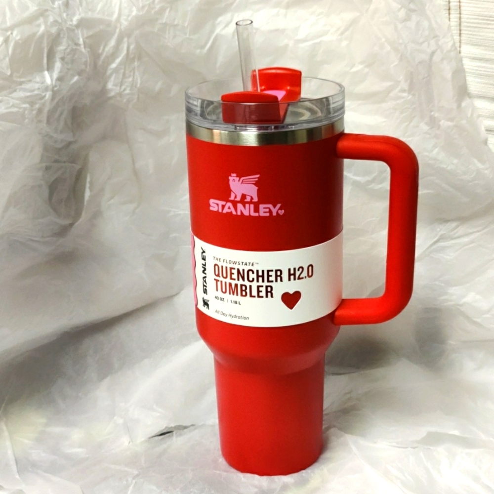 Stanley 40 oz Stainless Steel FlowState Quencher Tumbler Target Red